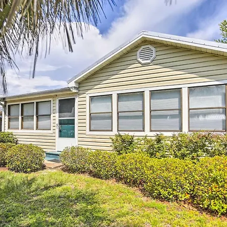 Charming Panama City Home With Deck 1 Block To Beach
